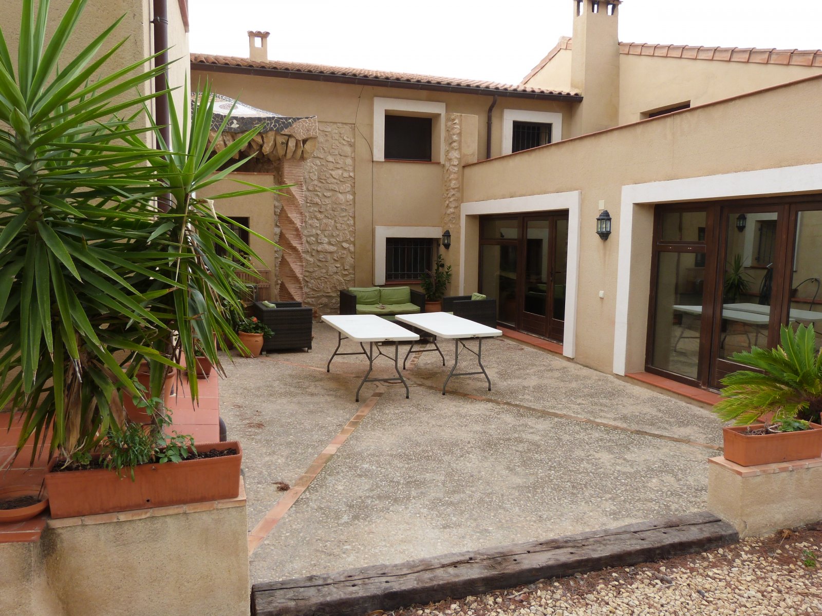   	 This Magnificent, 15 bedroom, Traditional Spanish Farmhouse in Ibi (one of only fifteen masias in the Vinalopo Valley] is located on ...