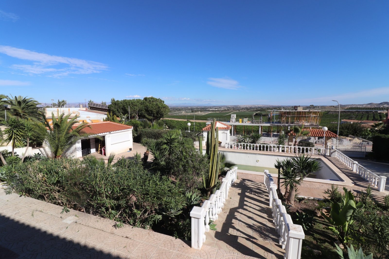 Spacious Villa in Lomas de la Juliana with 4 bedrooms, 2 bathrooms, private pool and garage