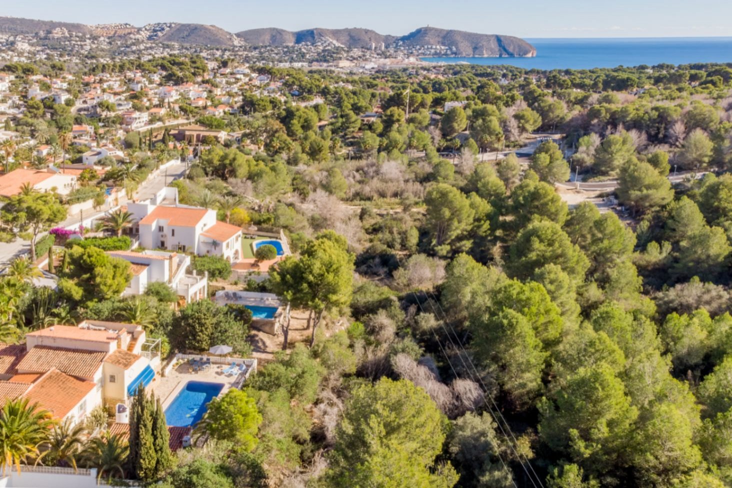 Villa with 4 bedrooms, separate guest apartment and large private pool