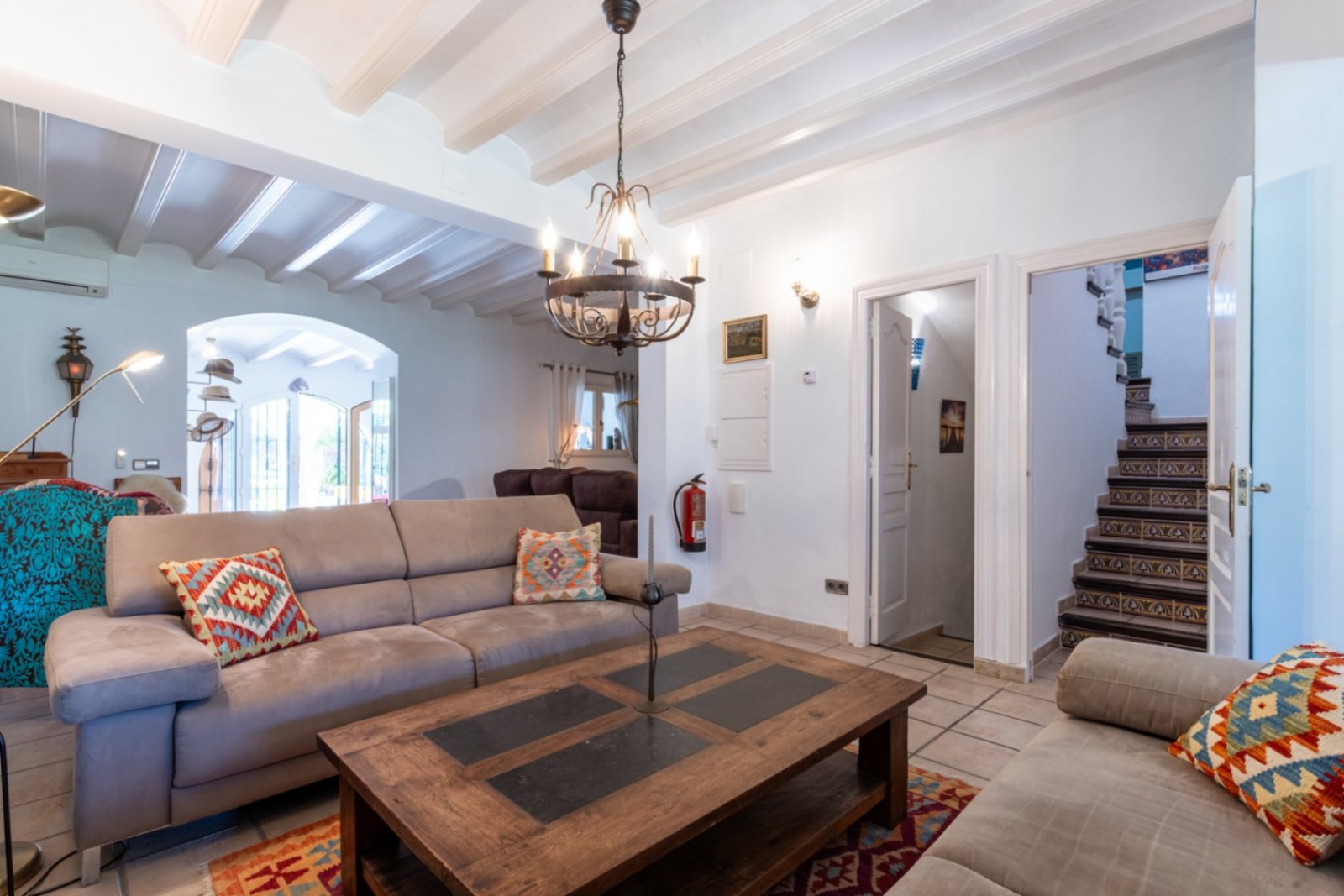 Charming 3 bedroom country house with private pool and marvellous views