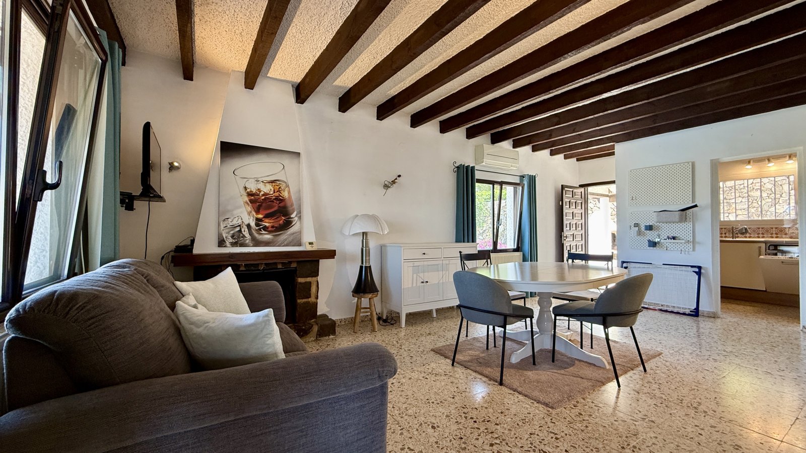 Villa with sea views in an excellent location in Calpe