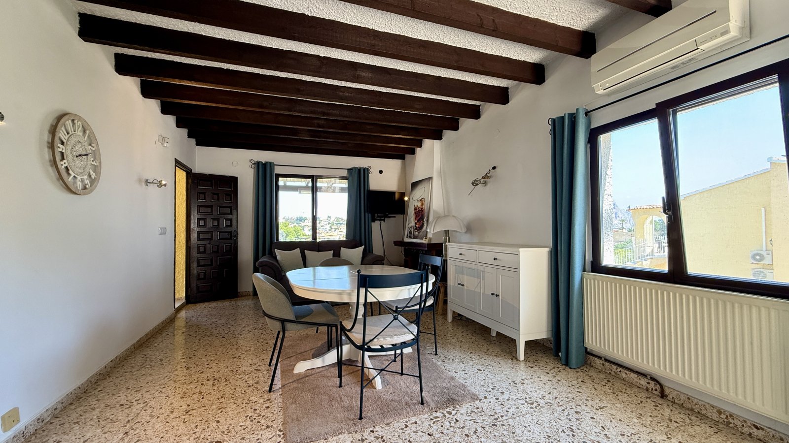 Villa with sea views in an excellent location in Calpe