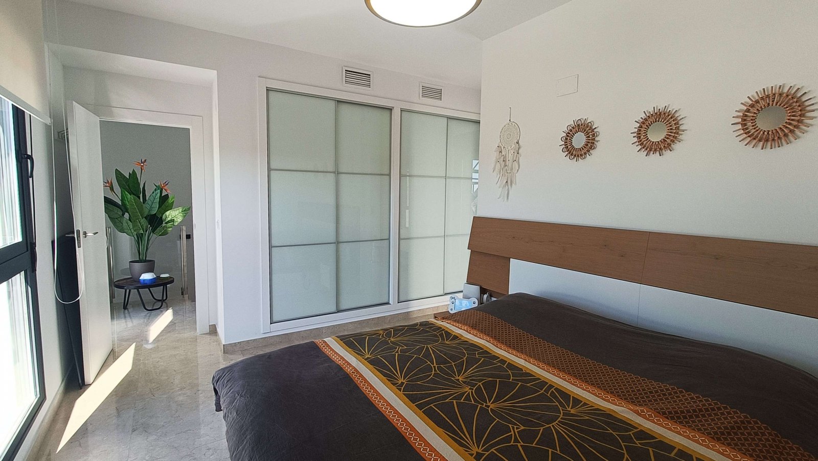Exceptional villa with 3 bedrooms, 3 bathrooms, a roof terrace, a private pool and fantastic views at La Finca Golf and Spa Resort