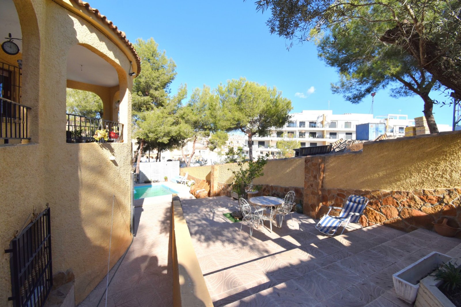 This East Facing, Six Bedroom Detached Villa in the area of Las Filipinas, Villamartin; a popular residential area just a five minute...