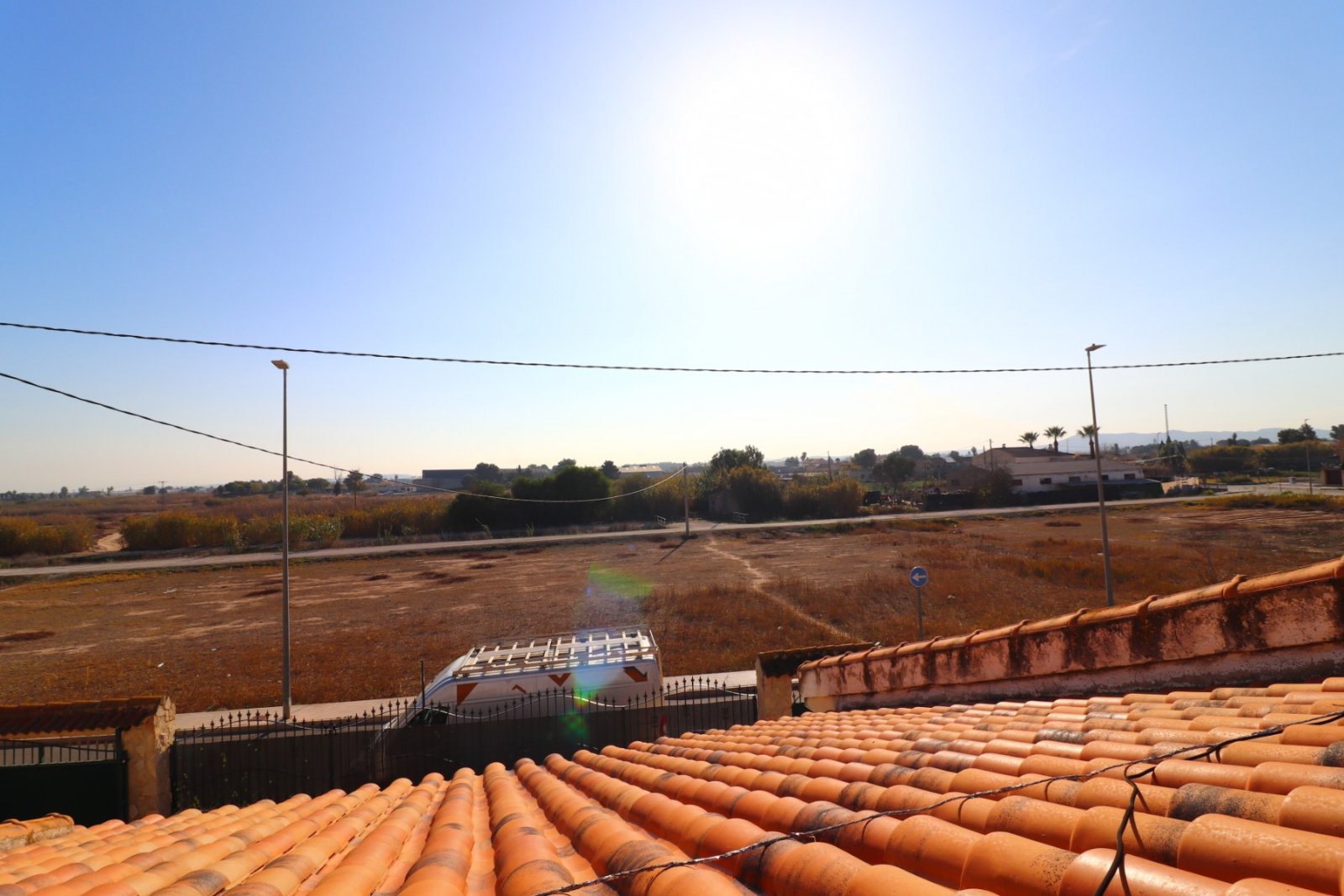 Villa with 3 bedrooms, 1 bathroom, 1 guest toilet, garage and private pool
