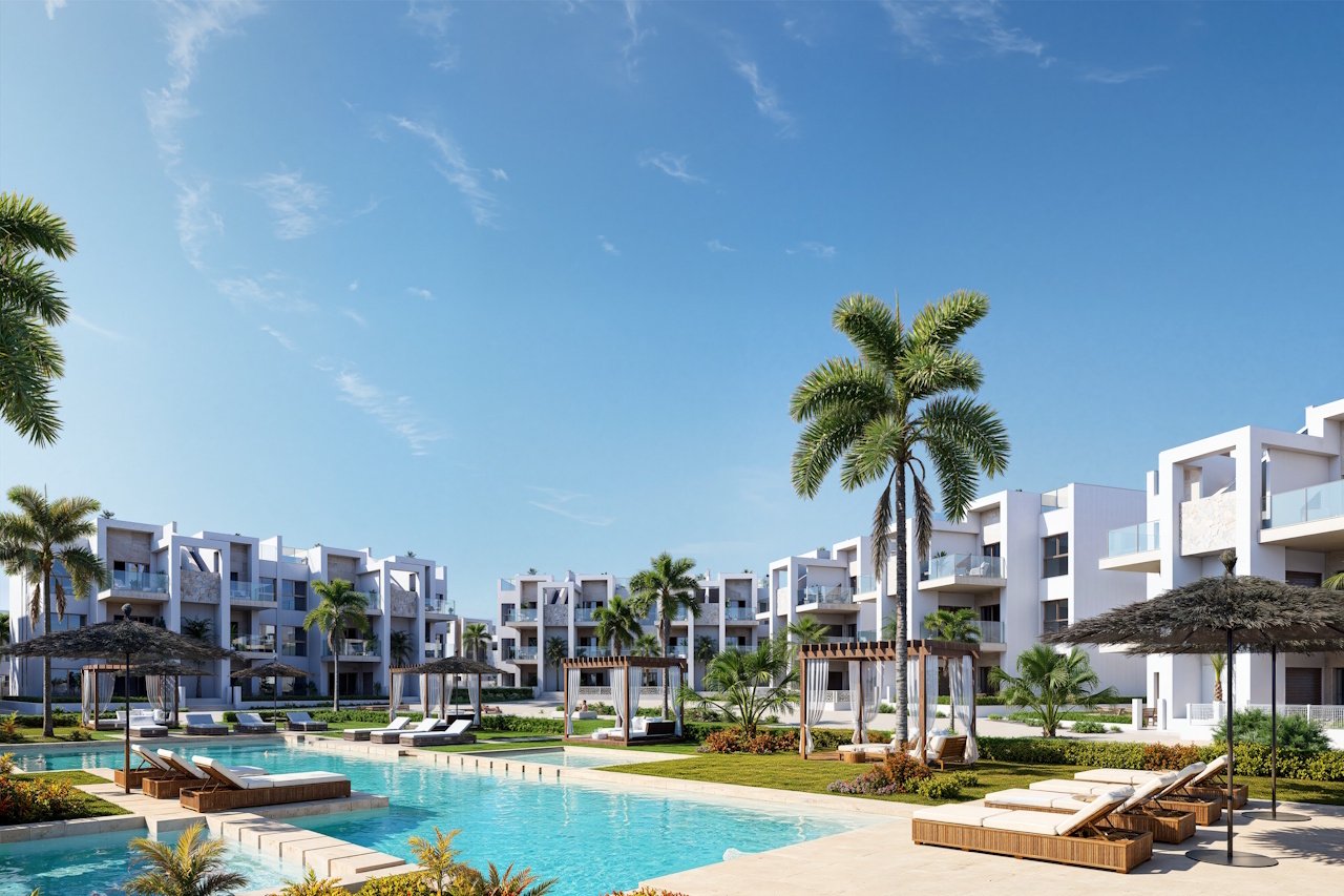 Penthouses with 3 bedrooms, air conditioning, private parking and communal pool, set within a beautiful golf resort just 500 metres from the beach