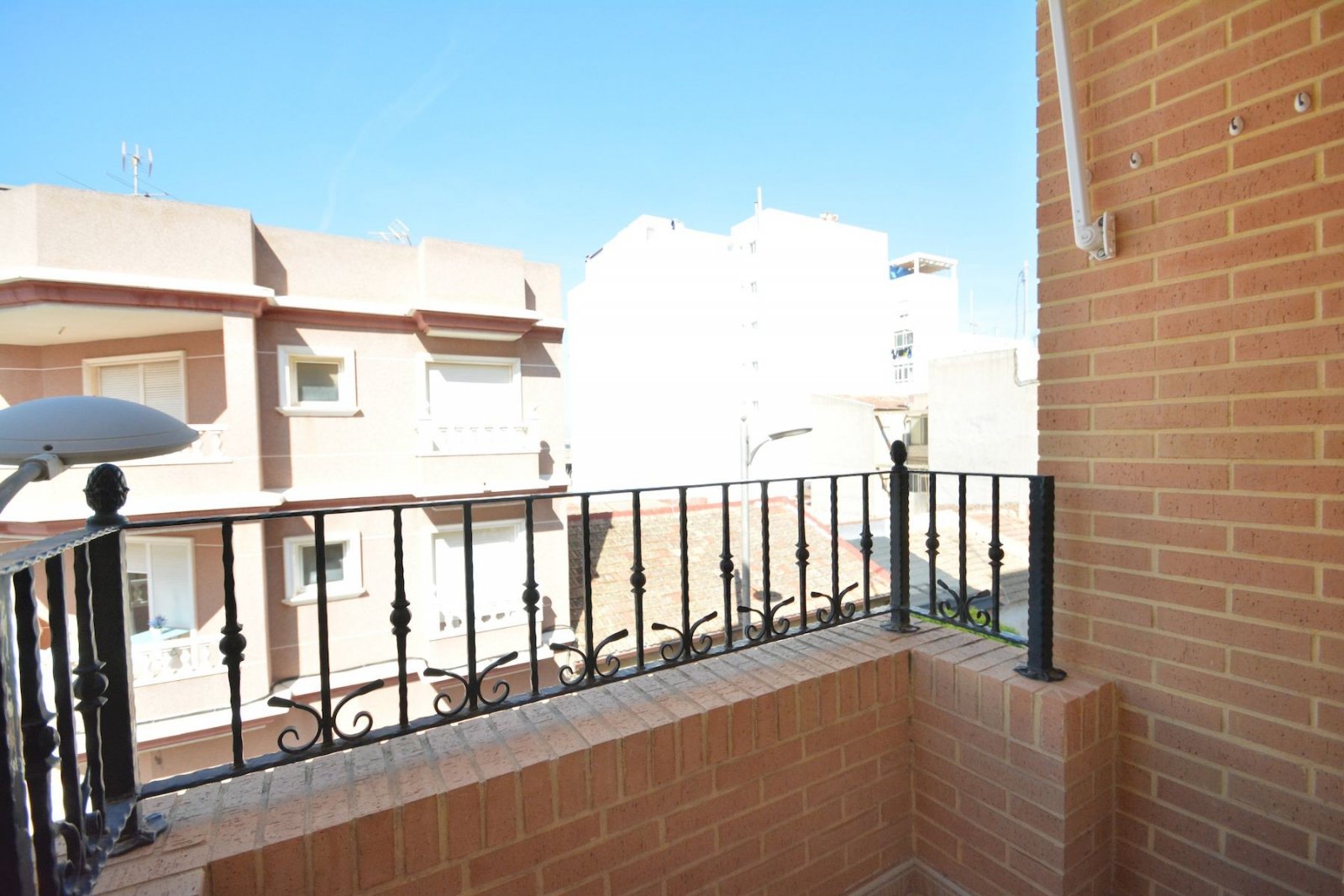 Two-bedroom, one-bathroom apartment in the heart of Guardamar