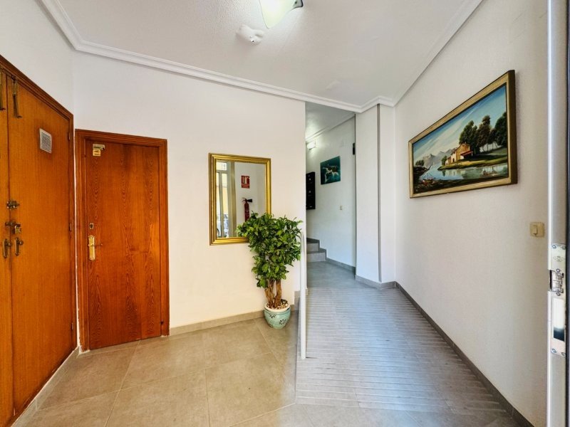 Two-bedroom, one-bathroom apartment just 200 metres from the beach