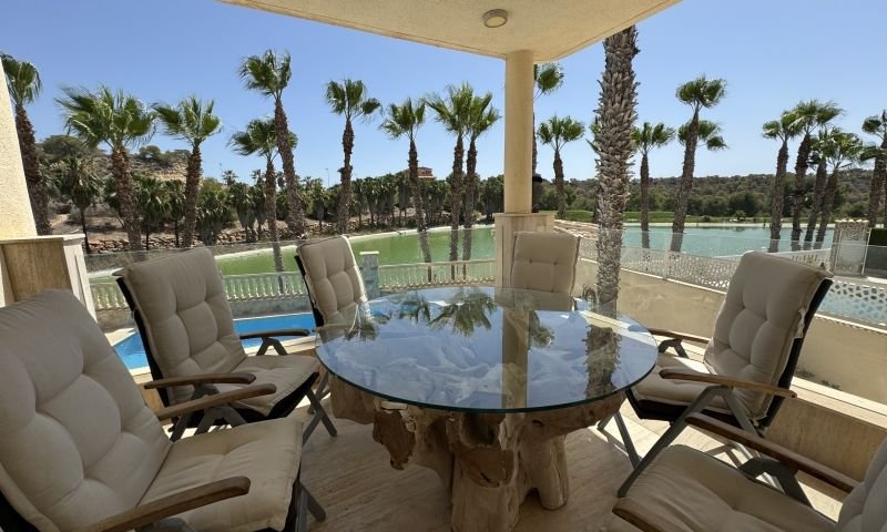 Detached luxury class Villa with private pool, garage and magnificent views on the Las Ramblas Golf Course