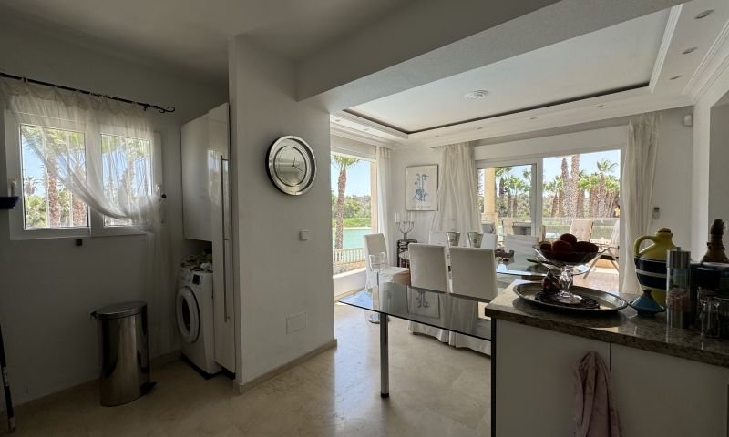 Detached luxury class Villa with private pool, garage and magnificent views on the Las Ramblas Golf Course