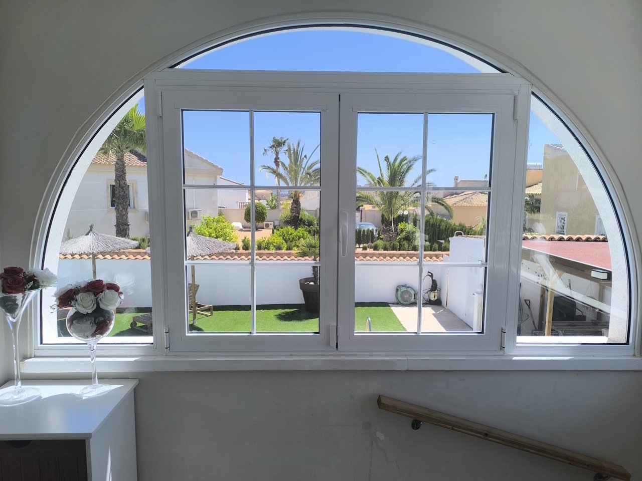 Detached villa with 5 bedrooms, 2 bathrooms and a private pool in La Escuera