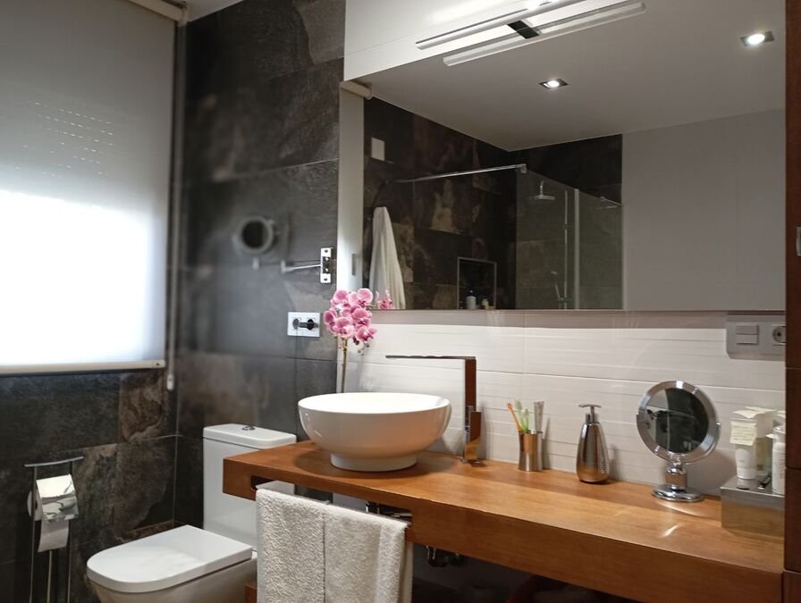 Exclusive villa with 3 bedrooms, 2 bathrooms, a garage and a private swimming pool