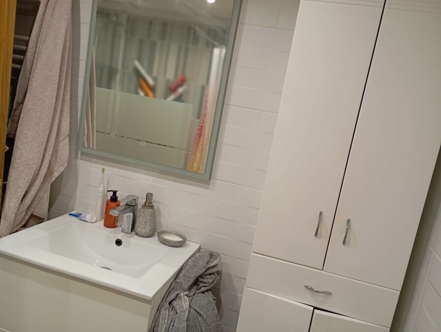 Terraced house with 2 bedrooms, 1 bathroom, a guest toilet, a roof terrace and a communal swimming pool