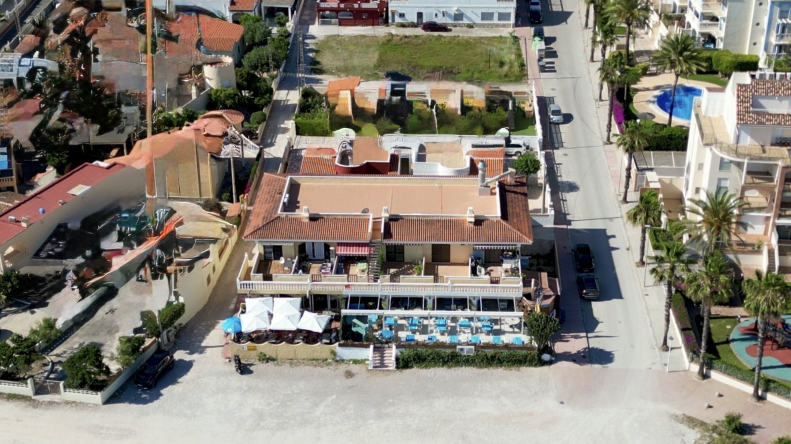 Beachfront Apartment in Els Poblets