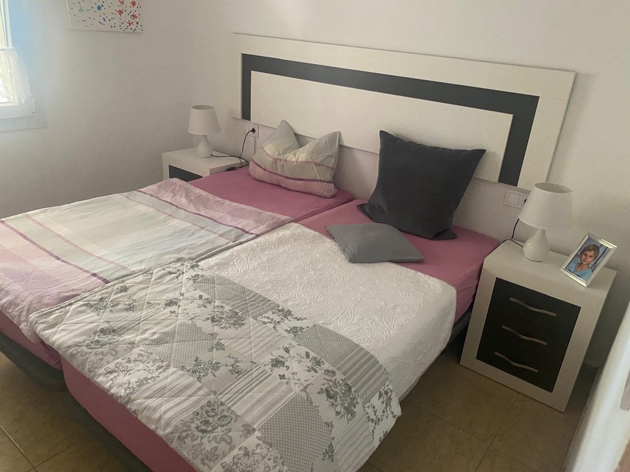 3 bedroom, 1 bathroom Villa with roof terrace and carport in a quiet location
