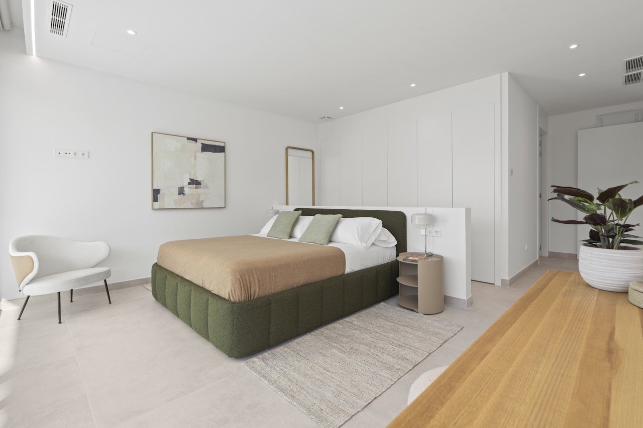 Luxury villas with 3 bedrooms, 2-3 bathrooms, underfloor heating, air conditioning and private pool in one of Benidorm’s most sought-after areas