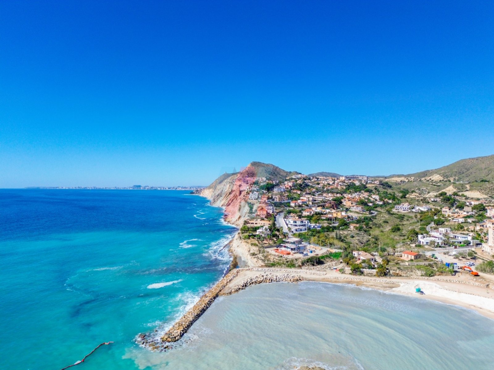 Mediterranean Villa with Sea Views and walking distance to the sea