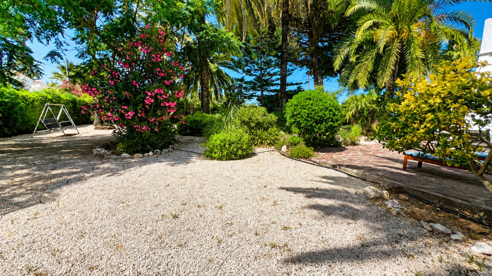 Cosy 2-bedroom finca near the beach with a lovely garden