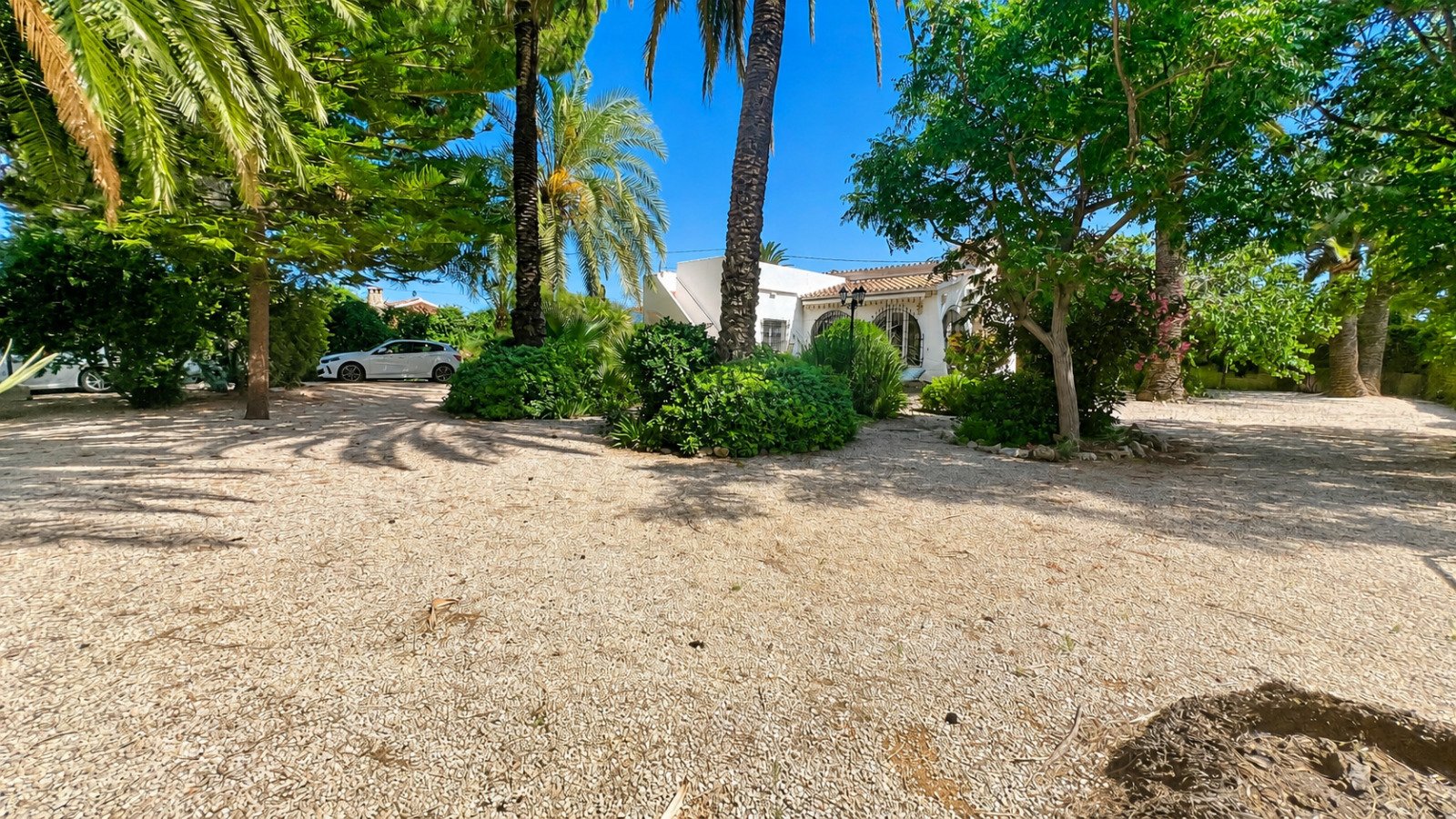 Cosy 2-bedroom finca near the beach with a lovely garden