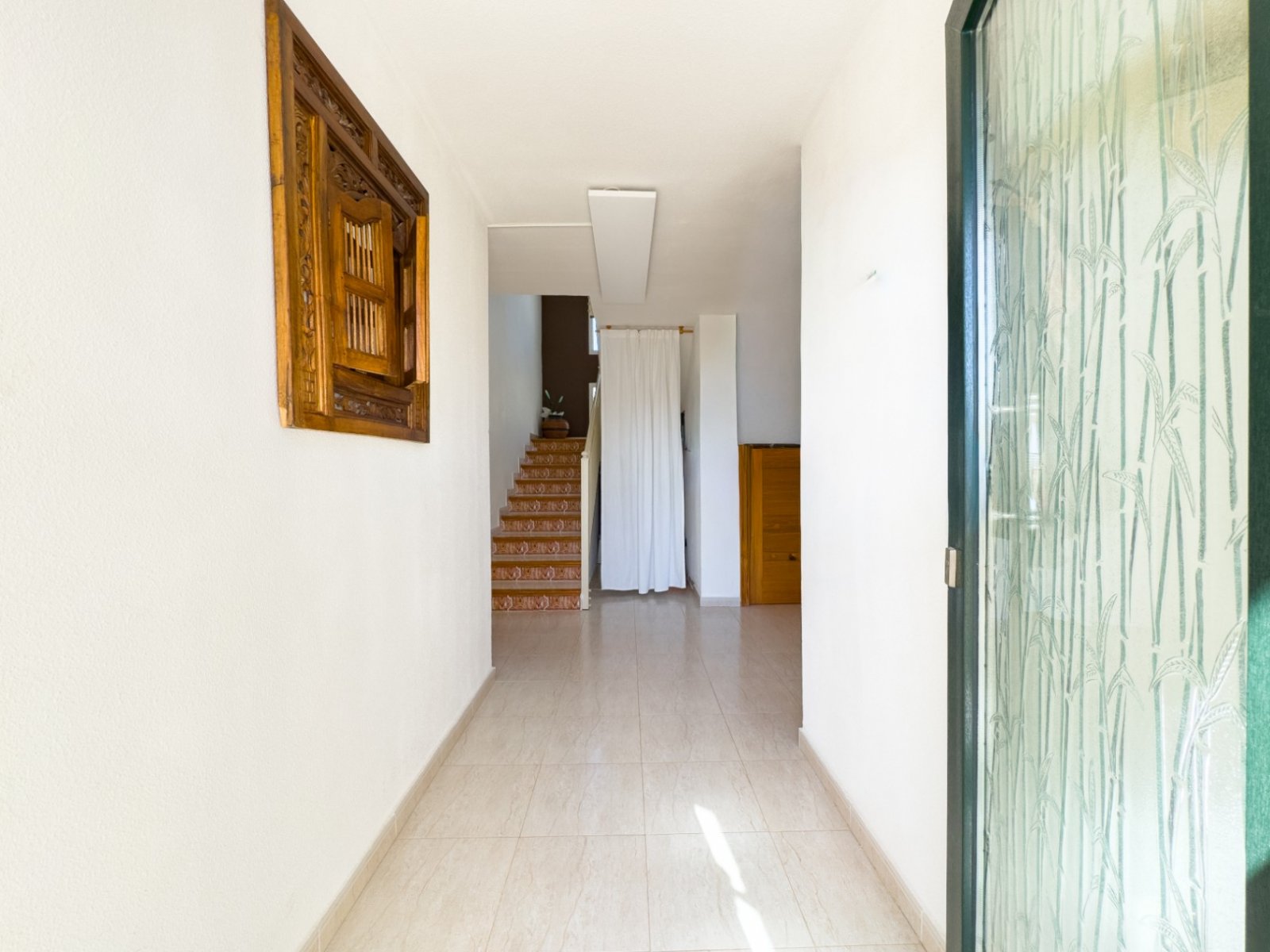 Mediterranean Villa with Sea Views and walking distance to the sea