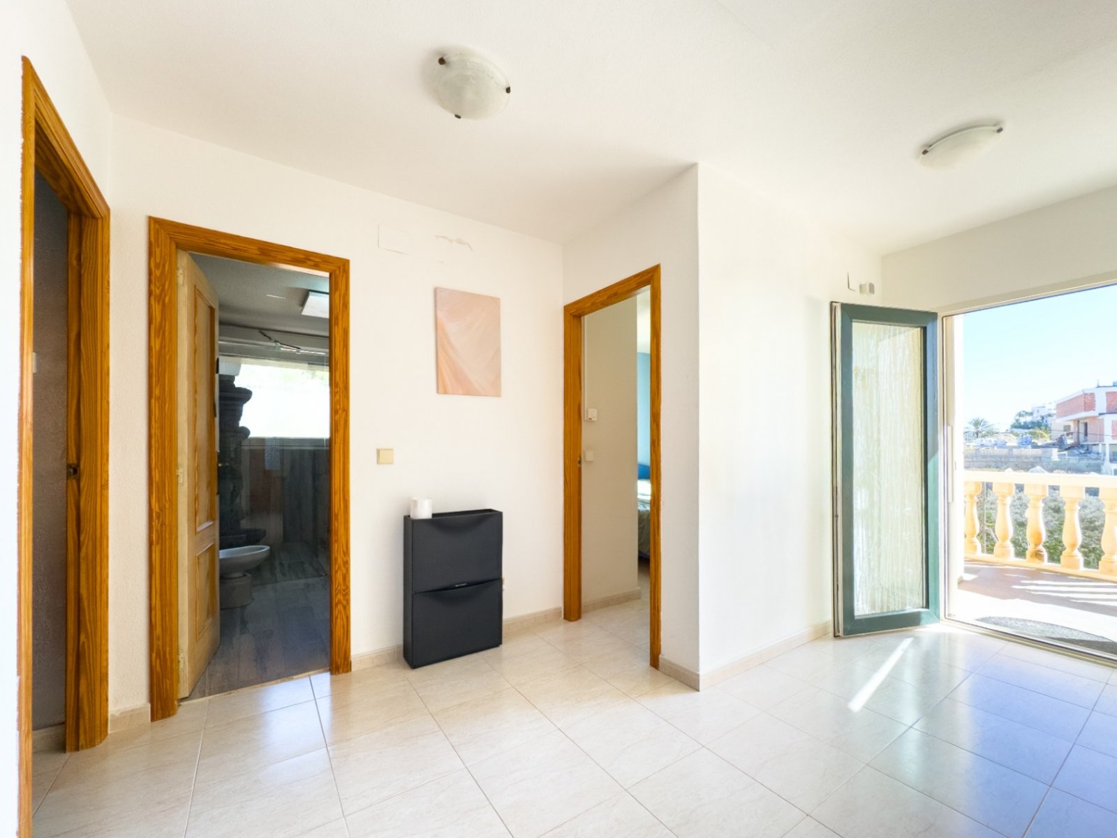 Mediterranean Villa with Sea Views and walking distance to the sea