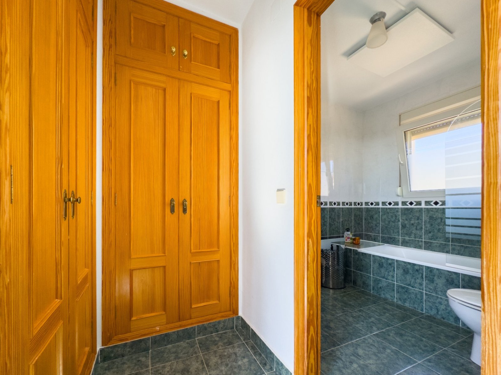 Mediterranean Villa with Sea Views and walking distance to the sea