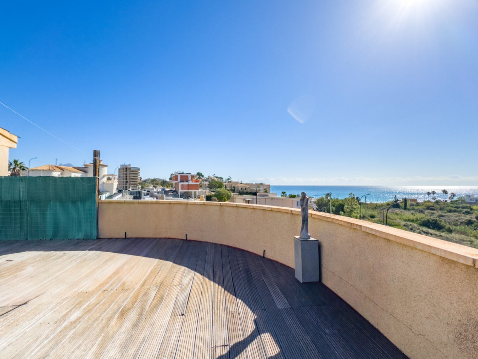 Mediterranean Villa with Sea Views and walking distance to the sea