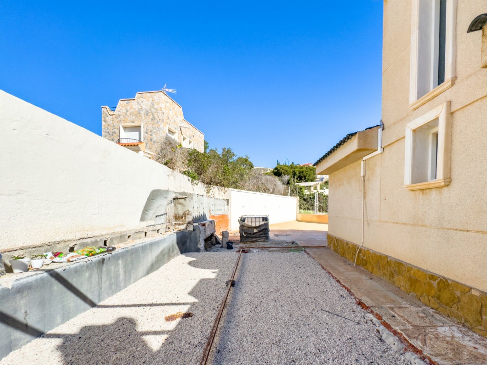 Mediterranean Villa with Sea Views and walking distance to the sea