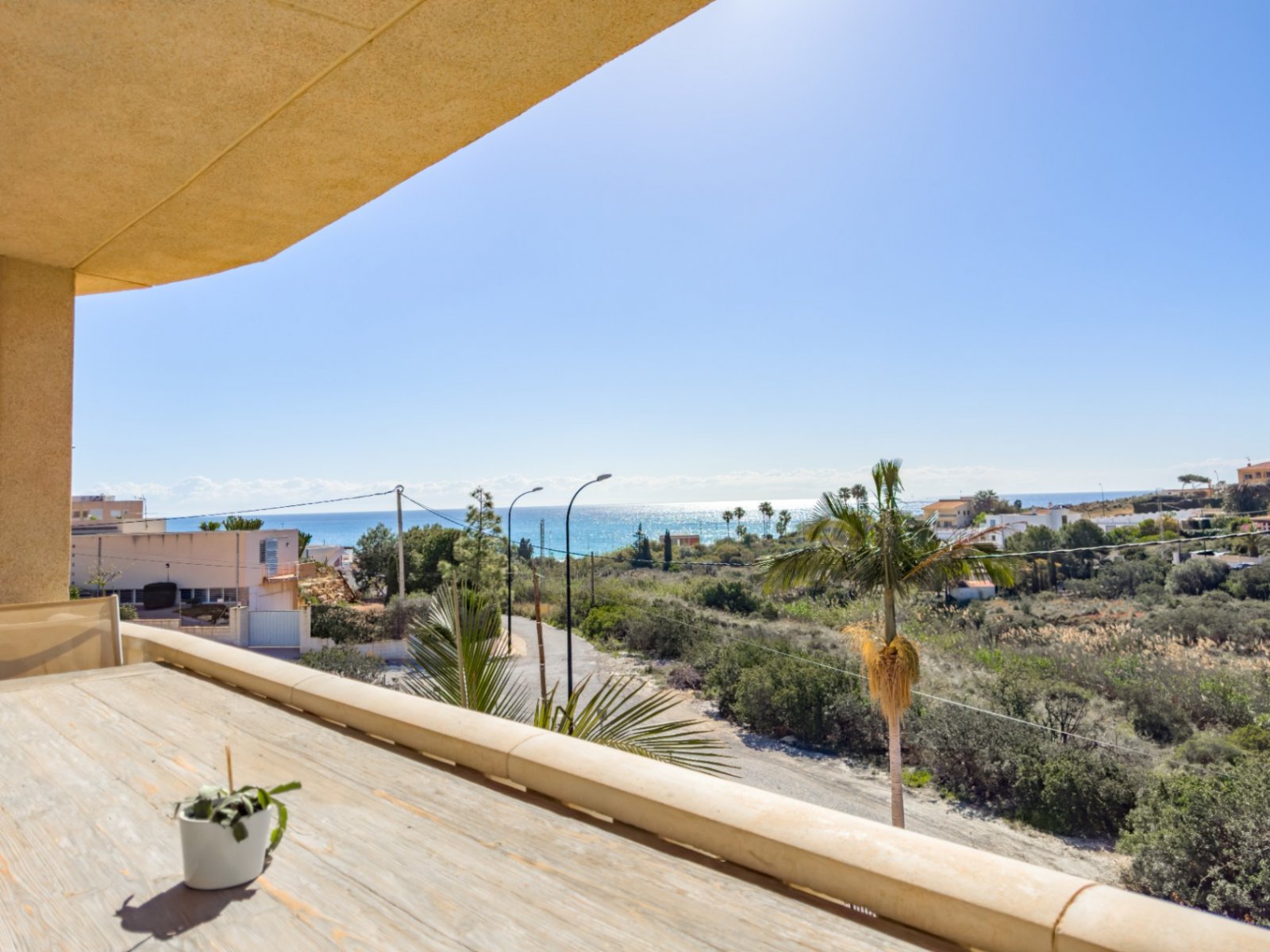 Mediterranean Villa with Sea Views and walking distance to the sea