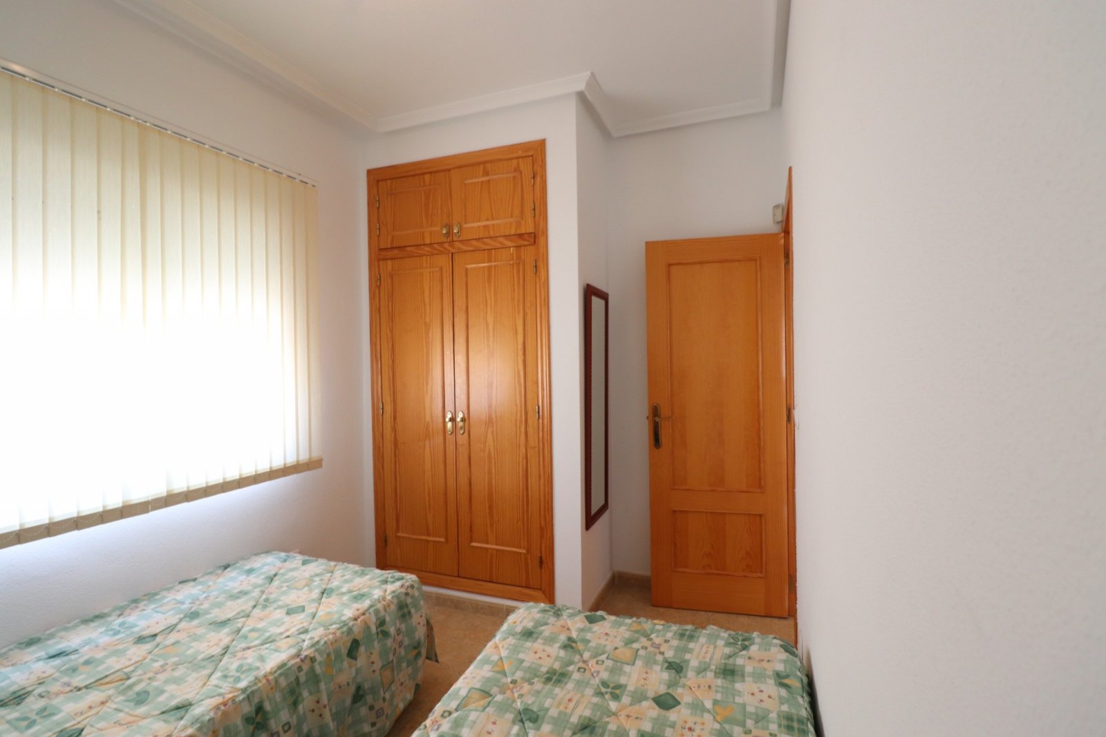 Villa with 3 bedrooms, 1 bathroom and a communal swimming pool in Lo Crispin