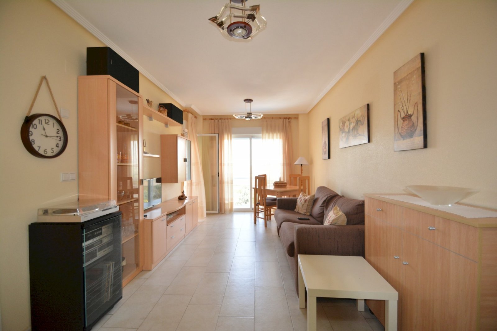 Apartment with 2 bedrooms, 1 bathroom, parking space and communal pool