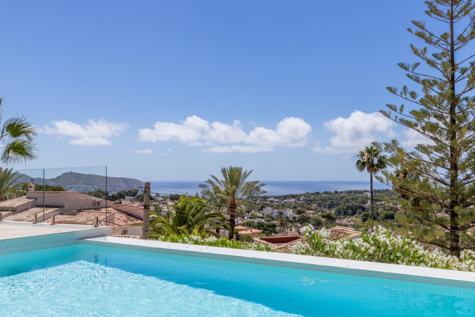 Moraira: Modern villa with spectacular sea views Moraira: Modern villa with spectacular sea views
