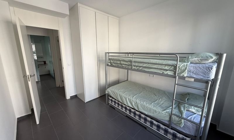 Quad with 2 bedrooms, 2 bathrooms, roof terrace and communal swimming pool