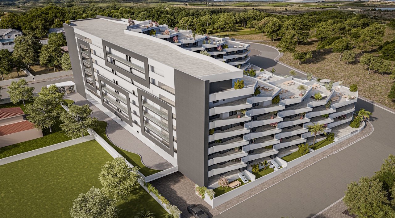 Modern apartments with 3 bedrooms, 2 bathrooms, spacious terrace, private parking and communal pool