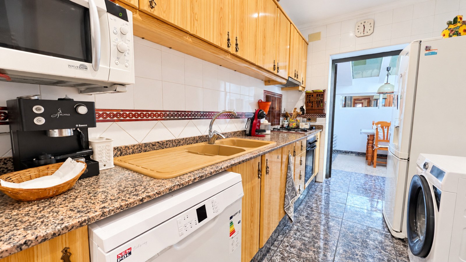 Unique semi-detached house just 60m from the beach with 3 bedrooms and 2 bathrooms