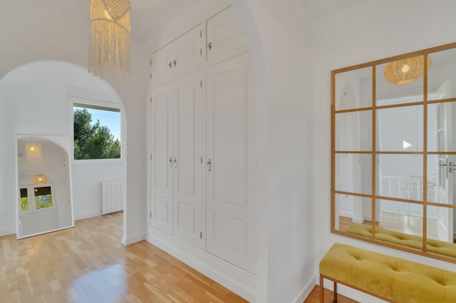 Mediterranean Villa with Heated Pool and Privacy Near Altea Golf