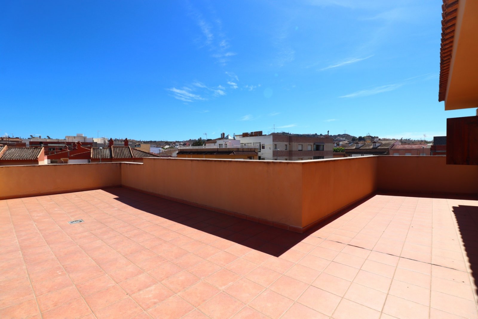 East Facing, Five Bedroom, Detached Villa in Los Palacios