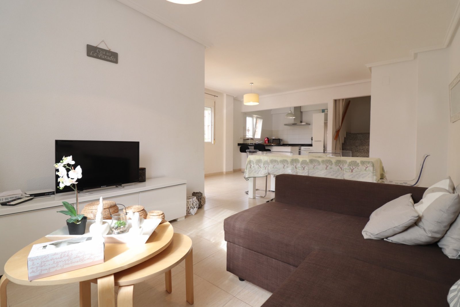 Quad-Villa with 3 bedrooms, 1 bathroom, 1 guest toilet and a communal swimming pool