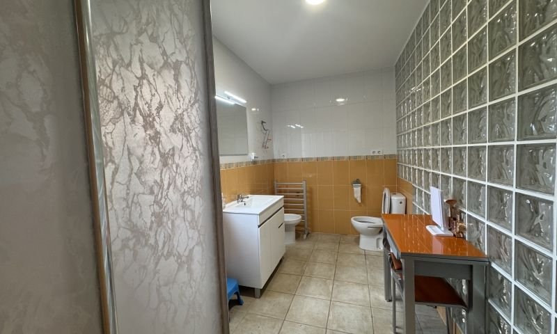 Charming villa with sea views in Pinar de Campoverde on a large plot surrounded by pine trees