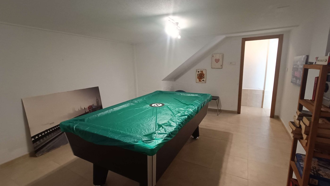 Beautiful Quad Villa with 3 bedrooms, 2 bathrooms, large Solarium, Underbuild and Garage