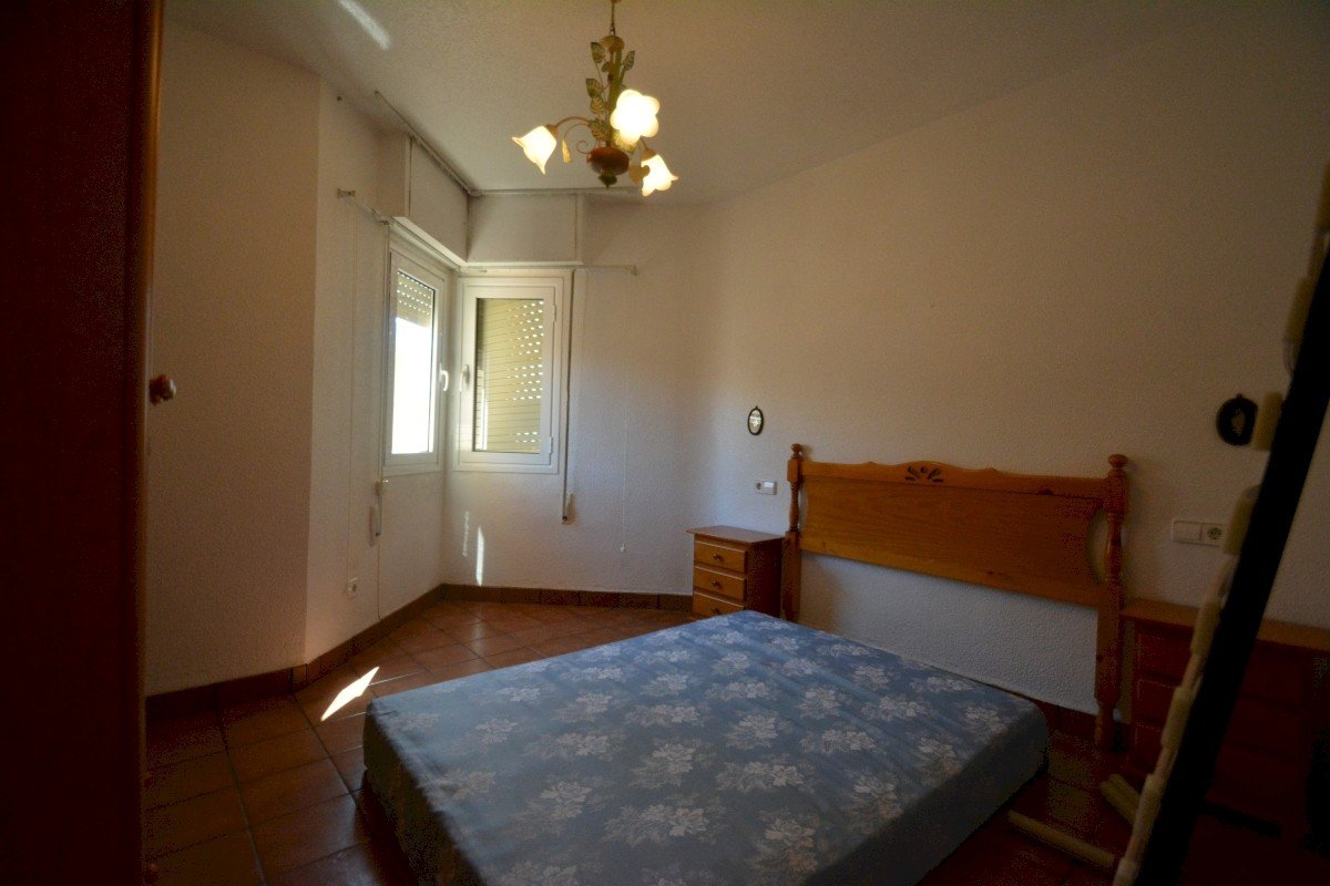 Apartment with 3 bedrooms, 1 bathroom and breathtaking sea views just 200 metres from the beach