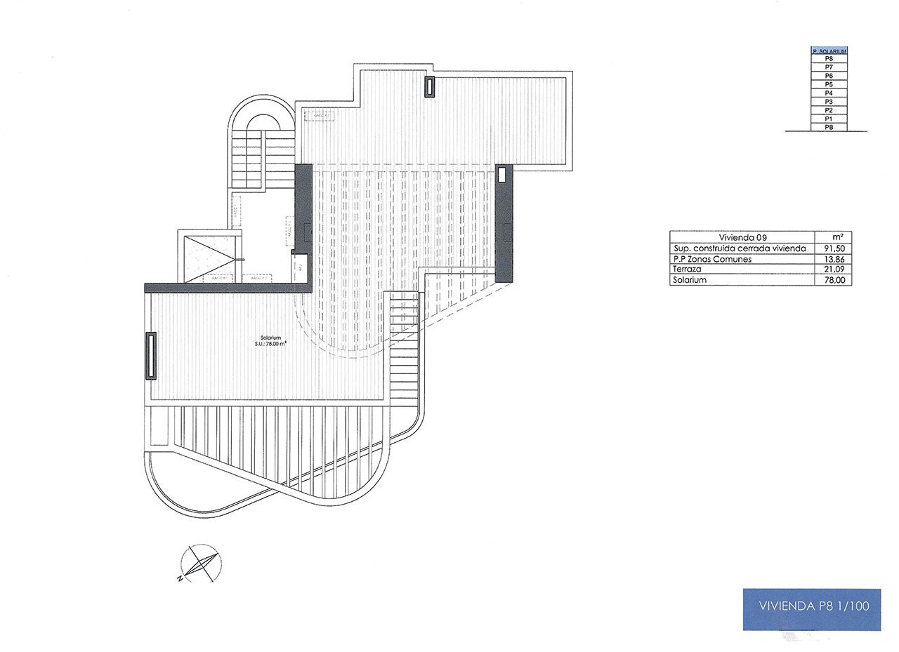 Penthouse with 3 bedrooms, 2 bathrooms, roof terrace, private parking and communal pool