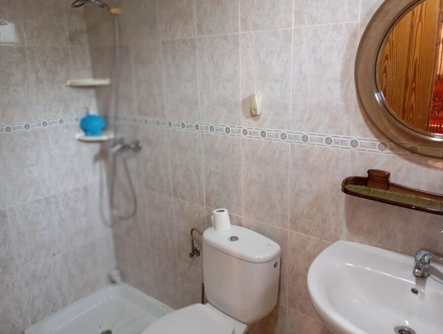 Espacioso chalet de 4 dormitorios y 3 baños con solarium