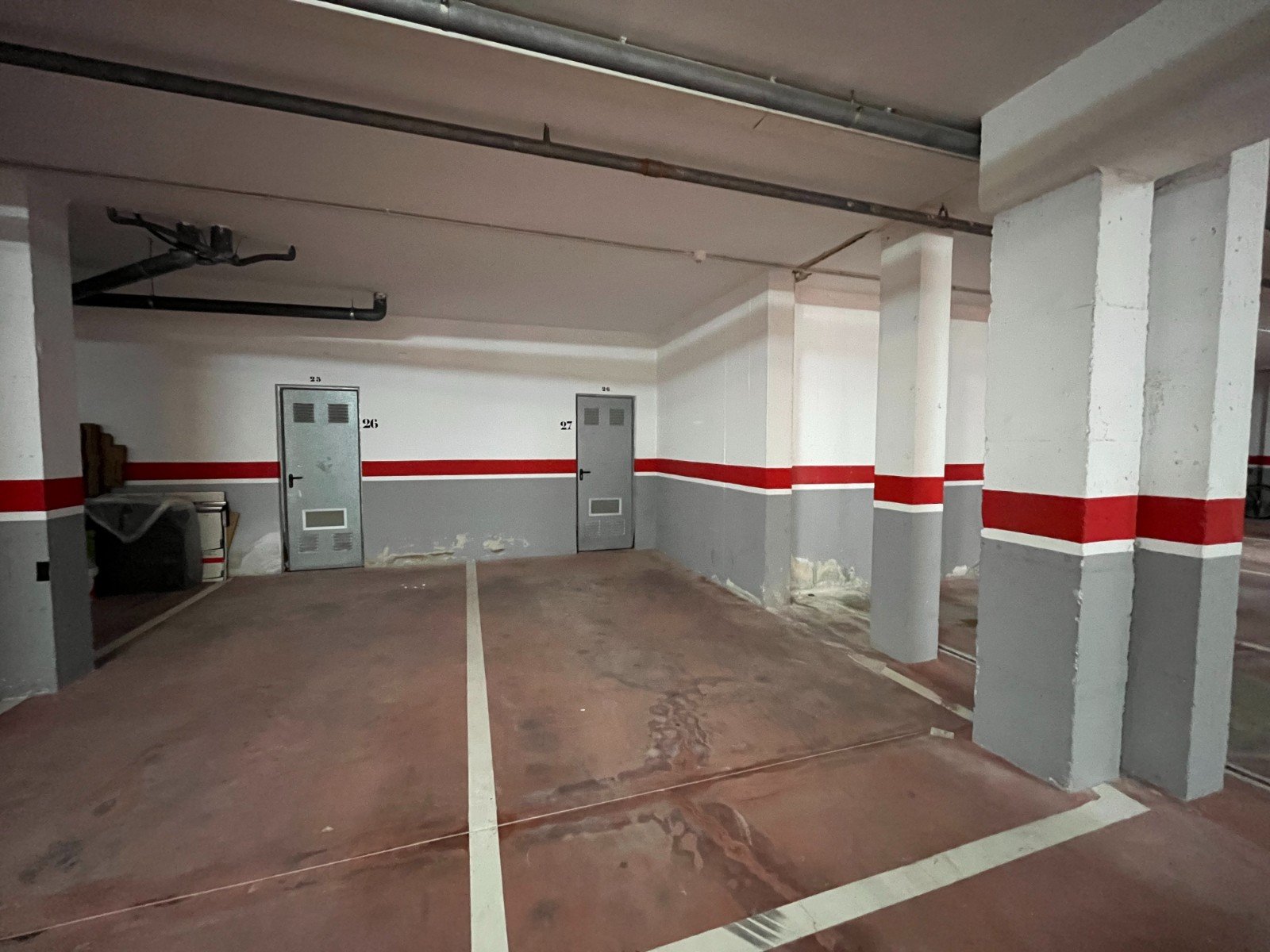 Moderno apartamento cerca de la playa con 2 dormitorios, 2 baños, 2 terrazas, plaza de garaje subterráneo y piscina comunitaria