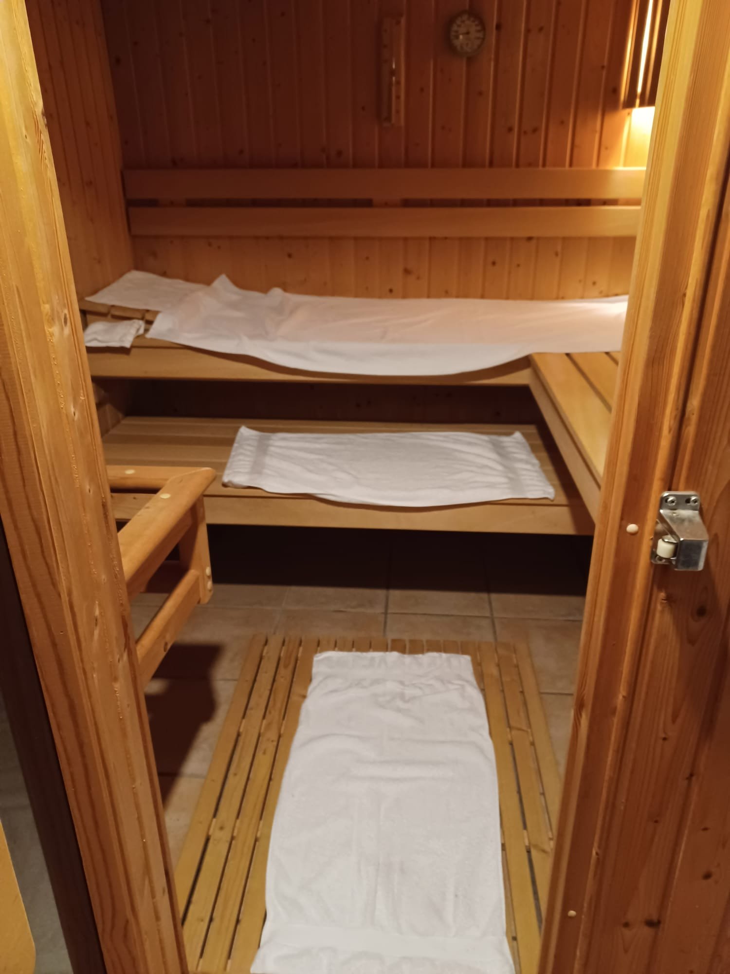 Villa de 3 dormitorios, 2 baños y piscina privada muy cerca del pueblo de Orba