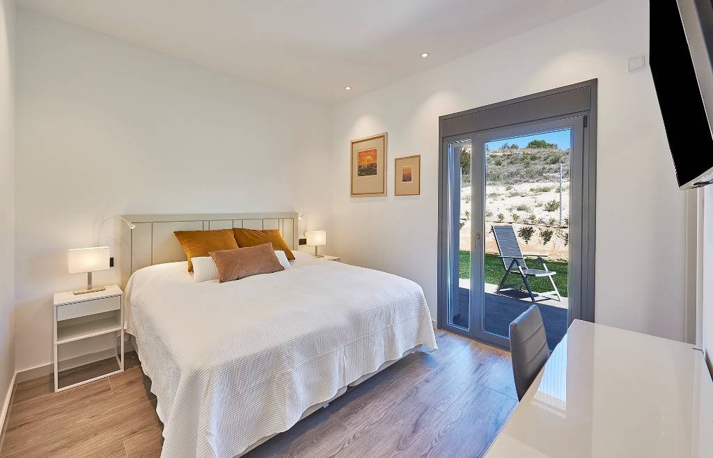 Villa lujosa de 4 dormitorios y 4 baños con piscina privada y fantásticas vistas panorámicas