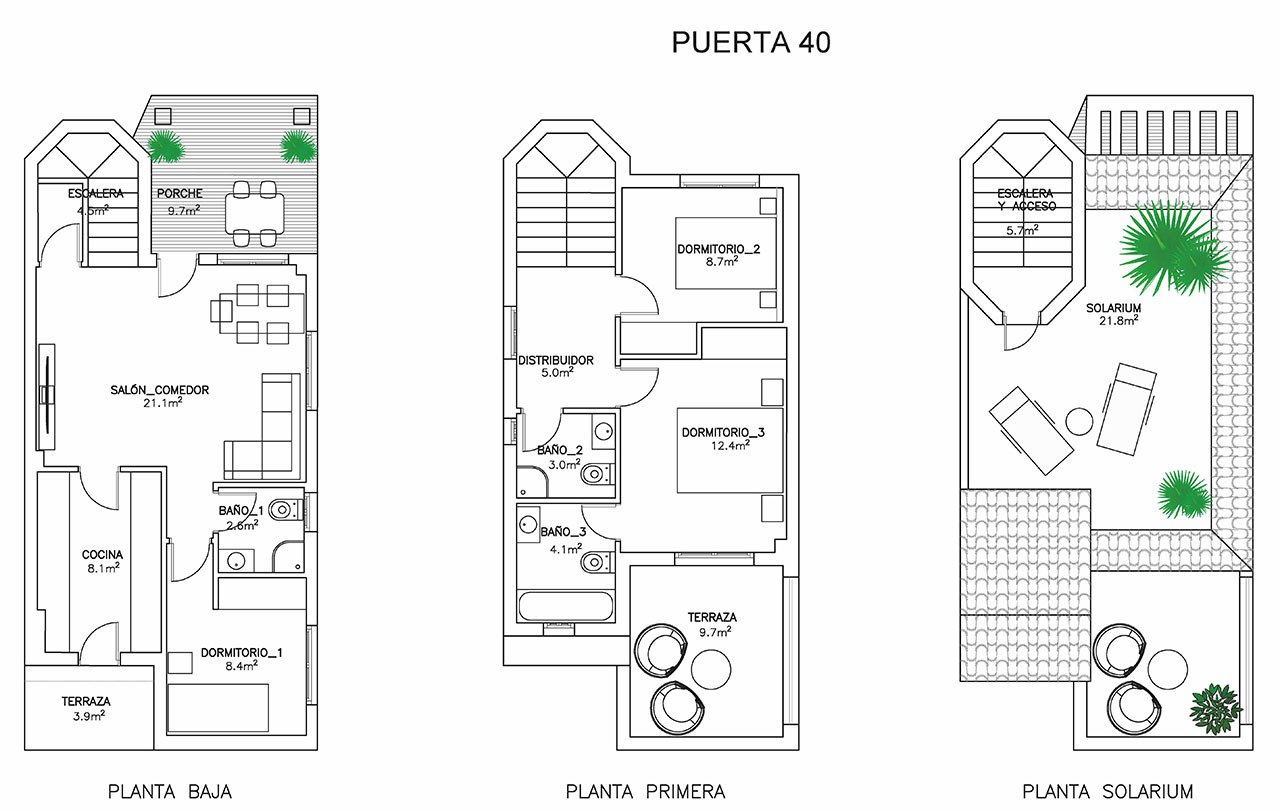 Villa con 3 dormitorios, 3 baños, azotea, plaza de aparcamiento y piscina comunitaria