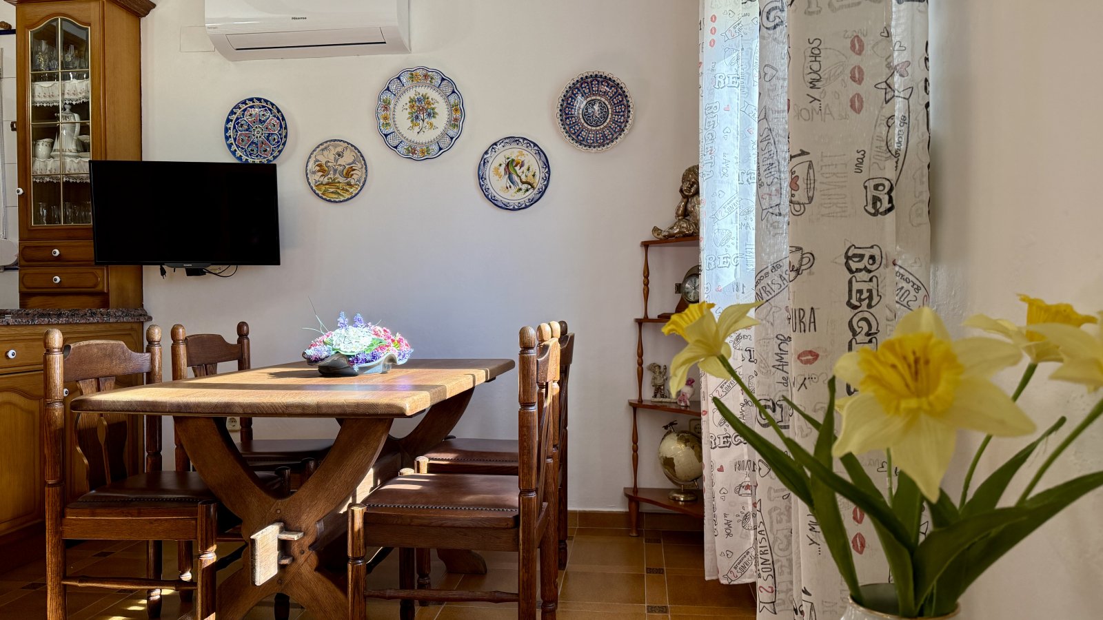 Villa de 3 dormitorios y 3 baños a tan solo 400 metros de la playa Les Deveses