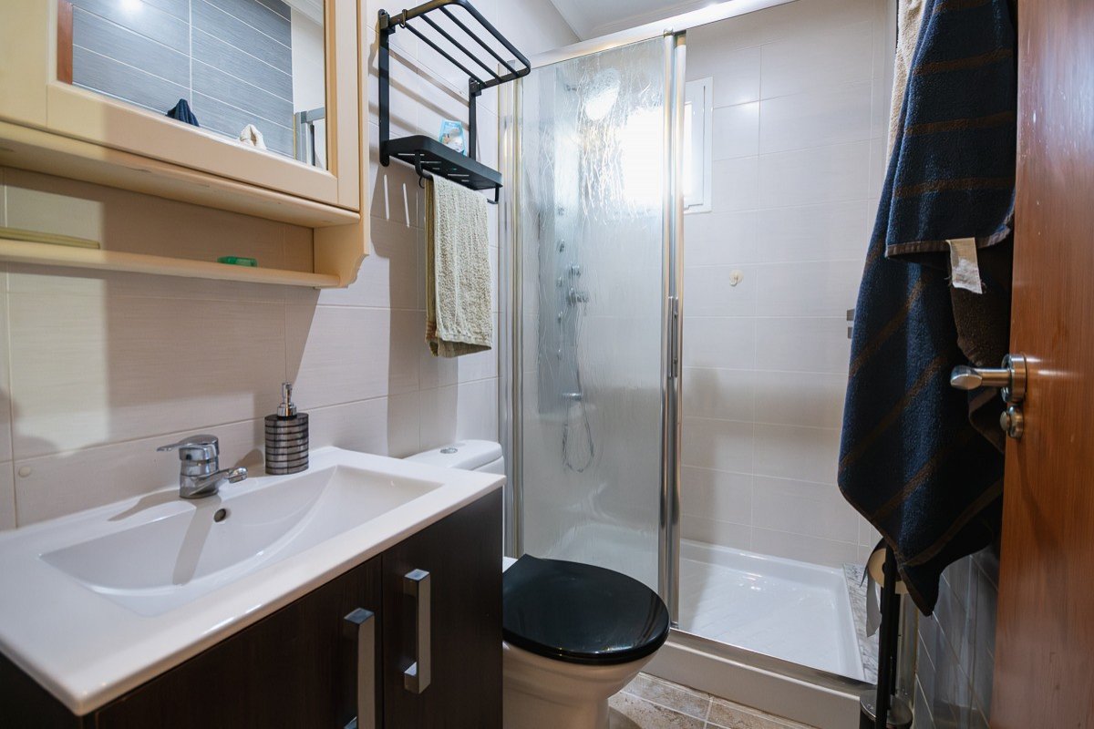 Amplia villa con 4 dormitorios y 2 baños en Benfis Park