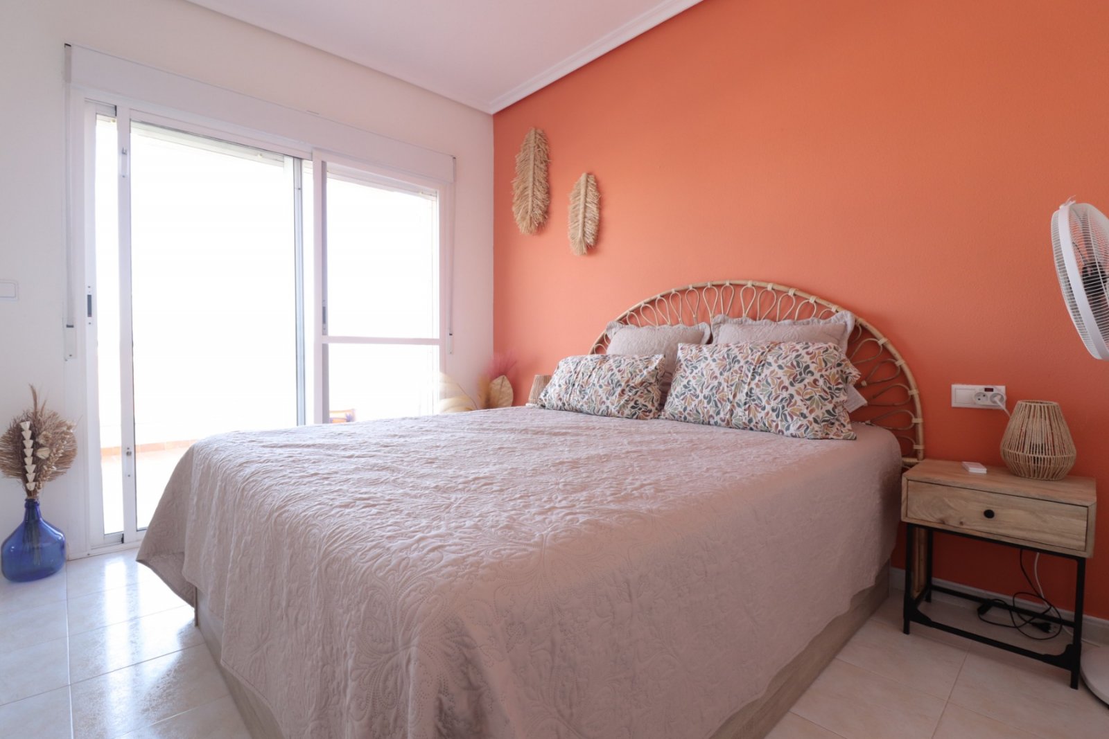 Villa mit 2 Schlafzimmern, 2 Bädern und Privatpool